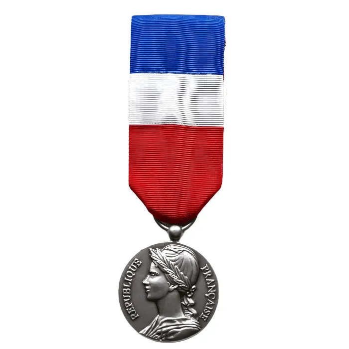 prix médaille du travail argent 20 ans