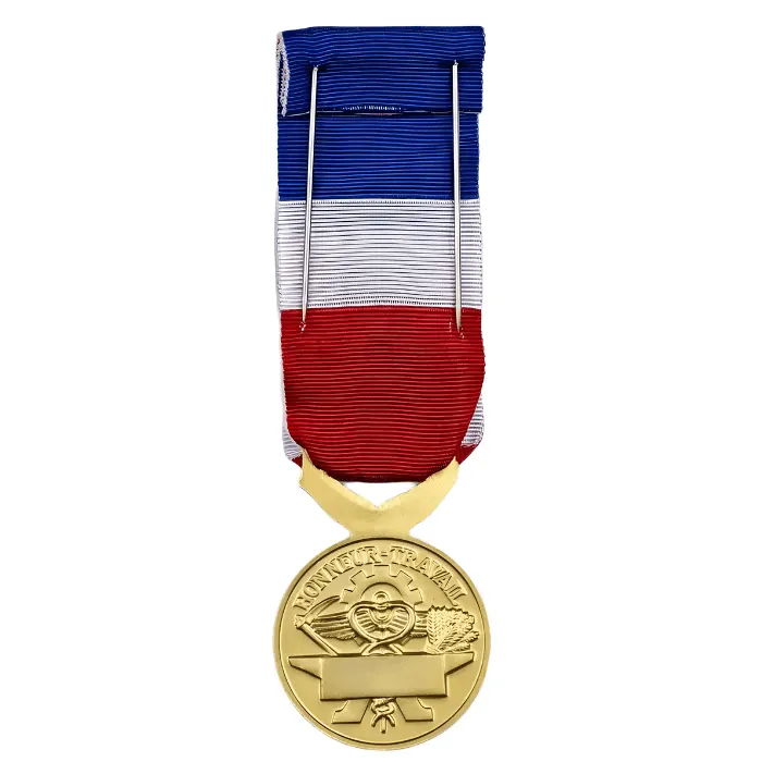 médaille du travail grand or 40 ans