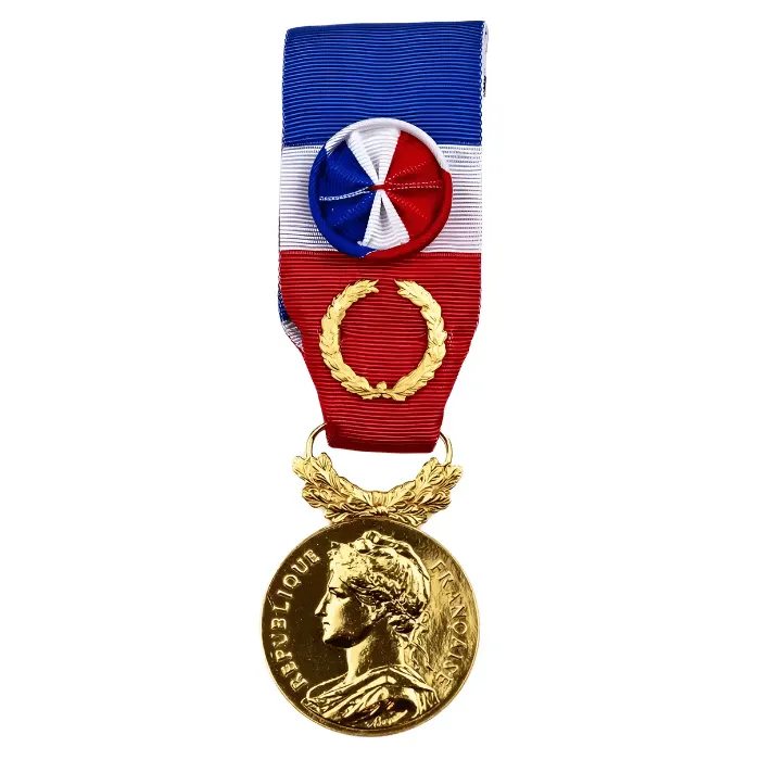médaille du travail grand or prix