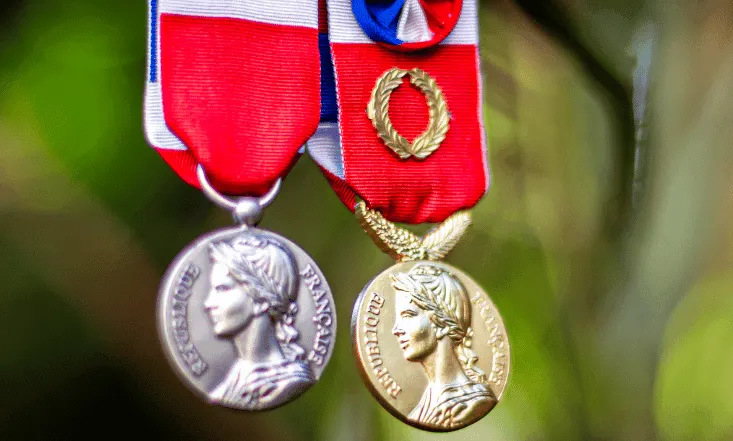 Où déposer son dossier de médaille du travail